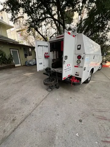 Magnet Plumbing service vehicle on-site for Slab Leak Repair in Palos Verdes